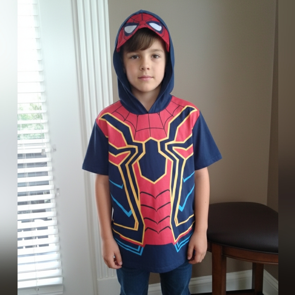 Marvel Iron Spider-Man Short Sleeve Mask Hoodie - Picture 7 of 9